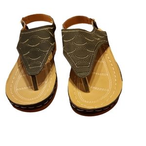 Army Green Sandals Size 40